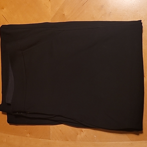 Eileen Fisher Black Wide Leg Gaucho Sz. M MUST GO!! - Picture 7 of 7